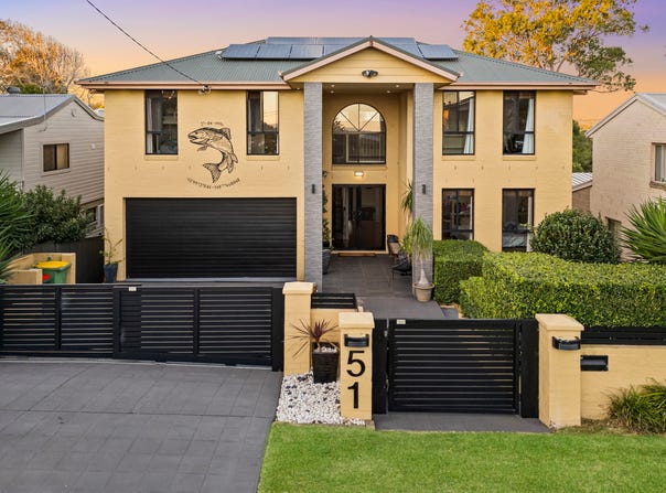 51 Terence Avenue, Lake Munmorah, NSW 2259