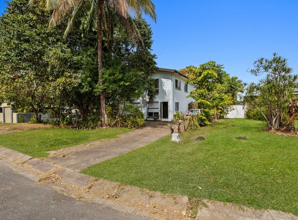 7 Paradise Close, White Rock, Qld 4868