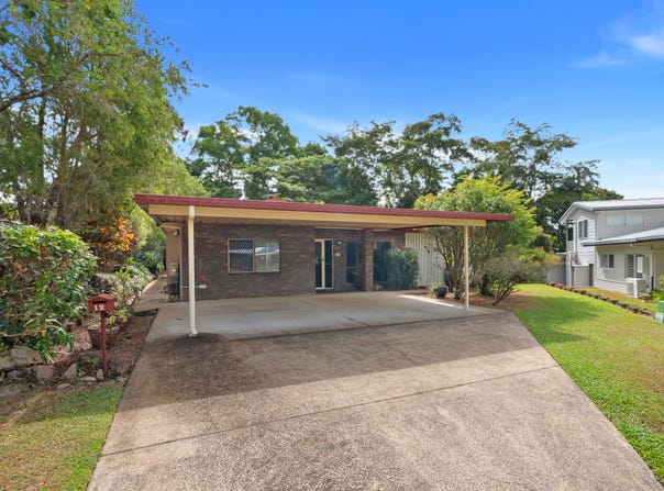 12 Hermes Close, Mooroobool, Qld 4870