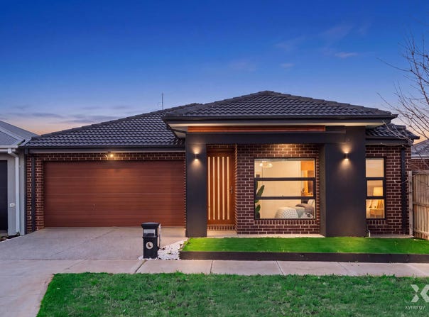 18 Metroon Drive, Weir Views, Vic 3338