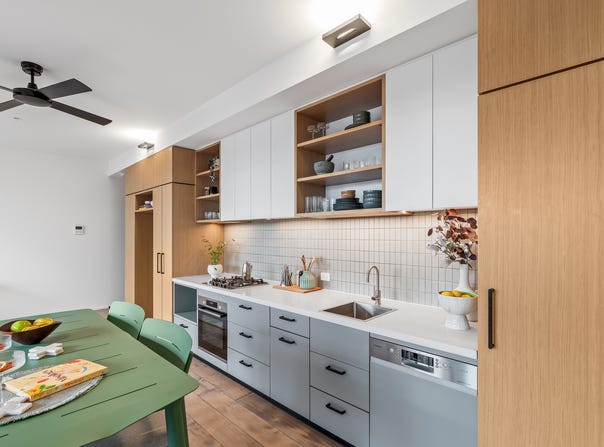 202/2a Flinders Street, Thornbury, Vic 3071