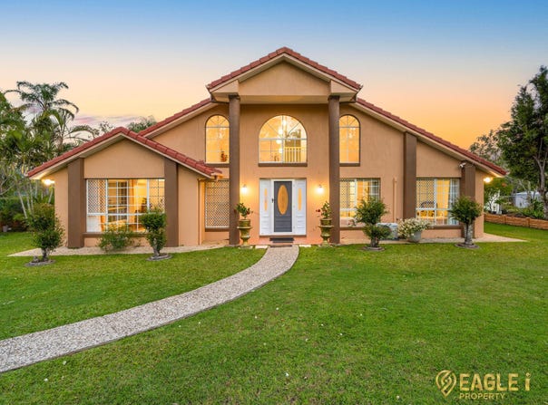 672-676 Middle Road, Greenbank, Qld 4124