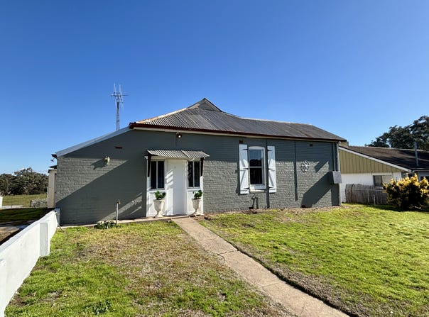 10 Neila Lane, Cowra, NSW 2794