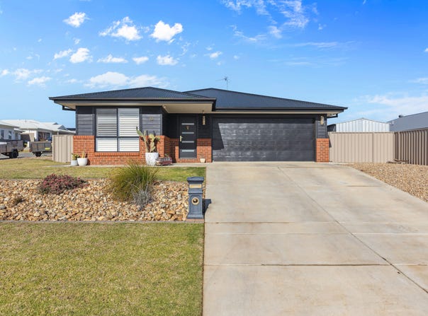 19 Valencia Drive, Gobbagombalin, NSW 2650