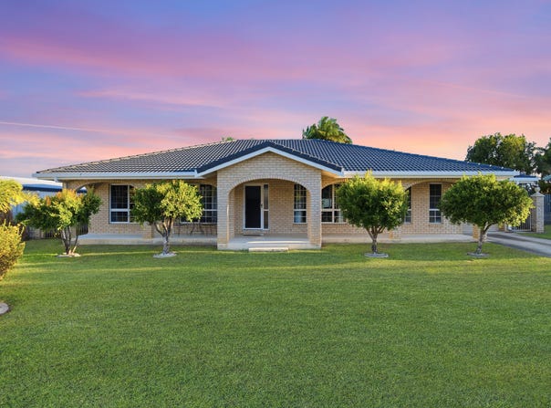 7 Joshua Crescent, Bushland Beach, Qld 4818
