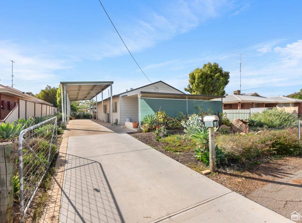 4 Monger Street, Beverley, WA 6304