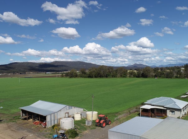 17 Lester Lane W, Laidley South, Qld 4341