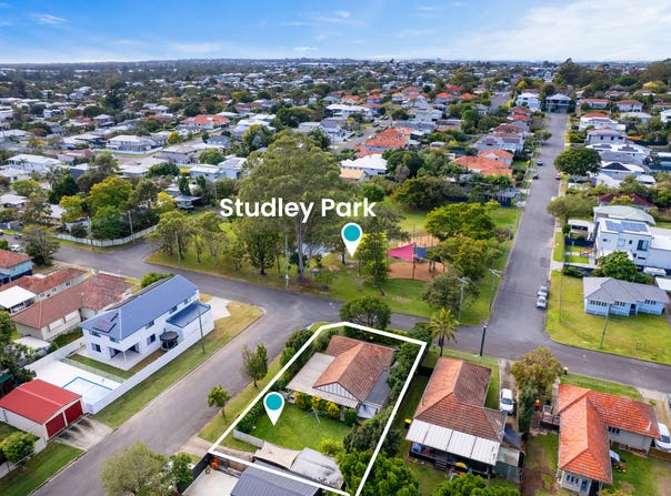 16 Esdale Street, Wavell Heights, Qld 4012