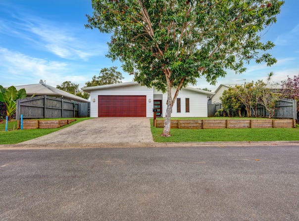 39 Shelly Ct, Mission Beach, Qld 4852
