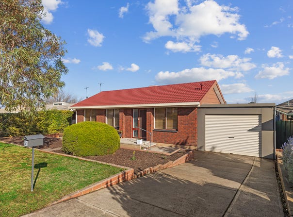 41 Lynlee Crescent, Huntfield Heights, SA 5163