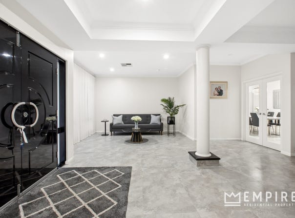 15 Capstone Rise, Coogee, WA 6166