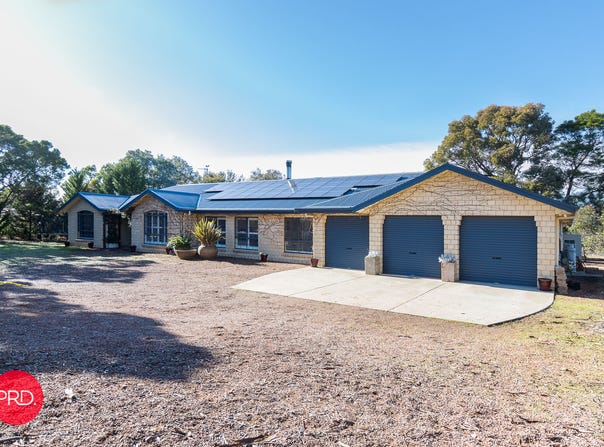 18 Essendon Road, Bungendore, NSW 2621