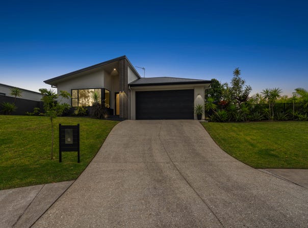 11 Myrtle Court, Mooloolah Valley, Qld 4553