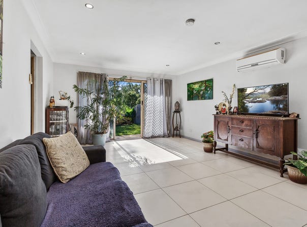 94/170 Central Street, Labrador, Qld 4215