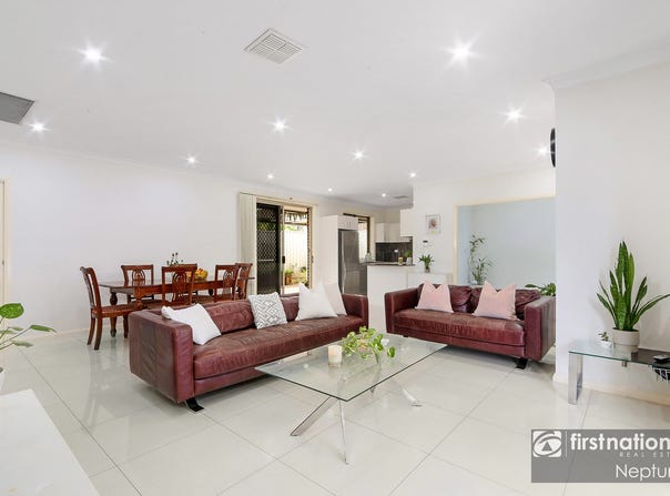 11B Tungarra Road, Girraween, NSW 2145