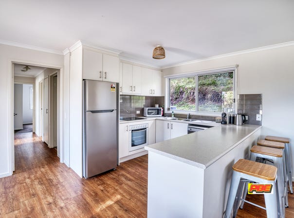 15 Crichton Crescent, Venus Bay, Vic 3956