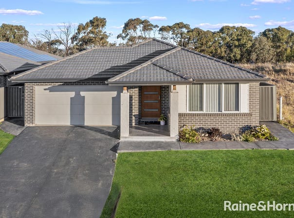 79 & 79A Minchinbury Terrace, Eschol Park, NSW 2558