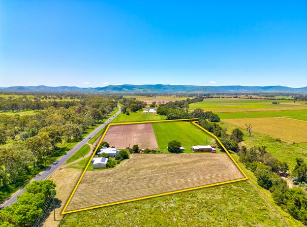 7218 Brisbane Valley Highway, Toogoolawah, Qld 4313
