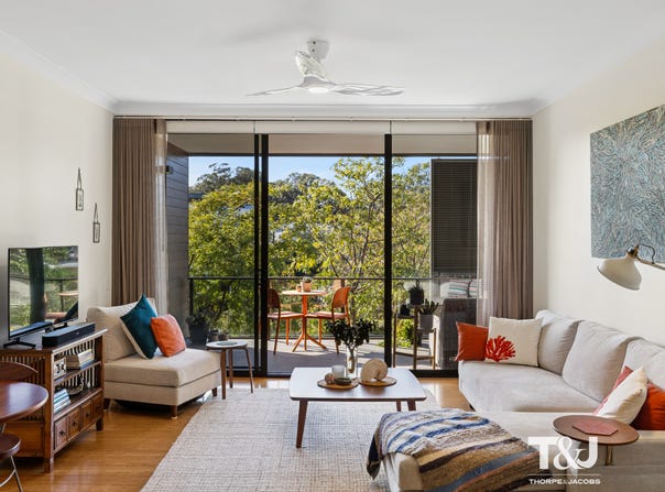 55/2 Burvill Drive, Floreat, WA 6014