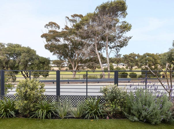 16 Bunker Crescent, Yanchep, WA 6035