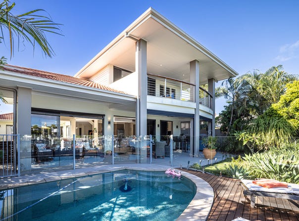3 North Point, Banksia Beach, Qld 4507
