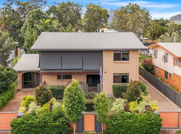 9 Stumm Street, Park Avenue, Qld 4701