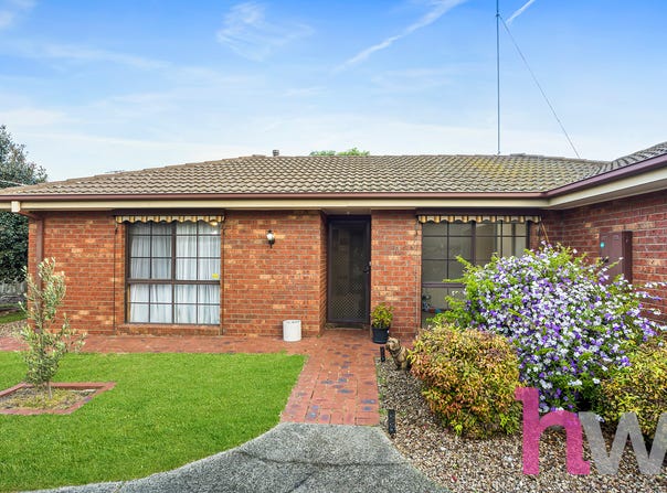 13 Bean Court, Whittington, Vic 3219