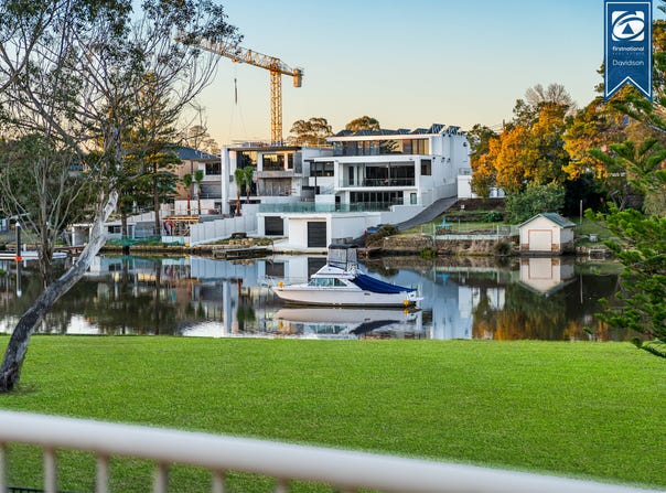 54 Riverview Road, Pleasure Point, NSW 2172