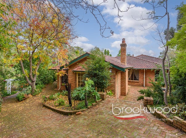 23 Enid Road, Kalamunda, WA 6076