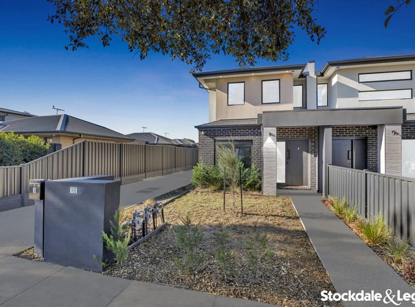 2/1E Wackett Street, Laverton, Vic 3028