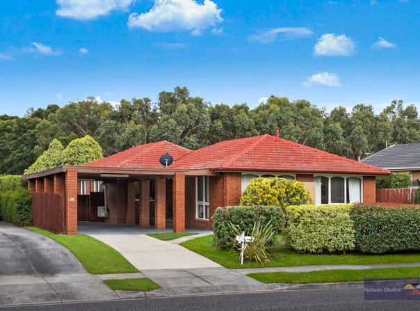 6 Dealbata Avenue, Endeavour Hills, Vic 3802