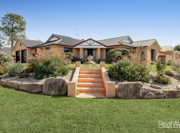1 Kurtz Street, Kearneys Spring, Qld 4350