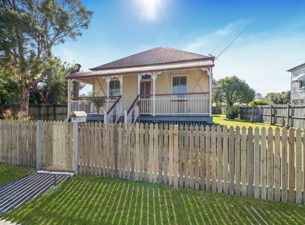 60 Blackstone Road, Newtown, Qld 4305