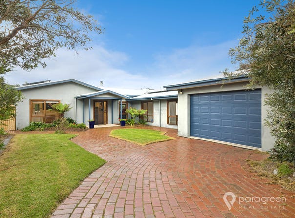 33 Beach Parade, Sandy Point, Vic 3959