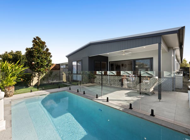 44 Roseleaf Crescent, Palmview, Qld 4553