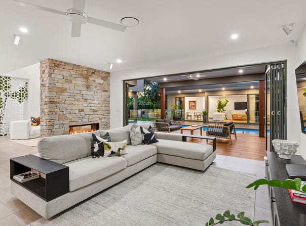 71 Twenty Fifth Avenue, Palm Beach, Qld 4221