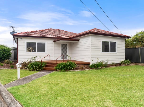 1 Deakin Place, Kirrawee, NSW 2232