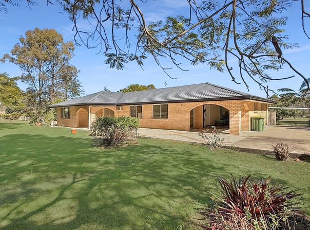 4 Joyce Rd, Plainland, Qld 4341