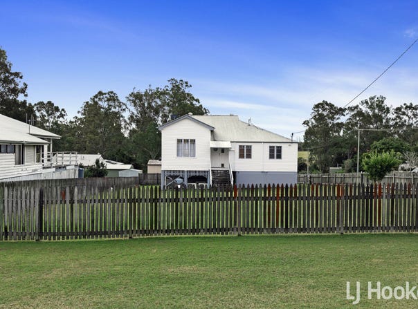 12 Walter Street, Tiaro, Qld 4650