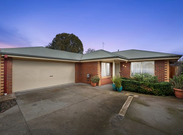 2/42 Wilsons Road, Newcomb, Vic 3219