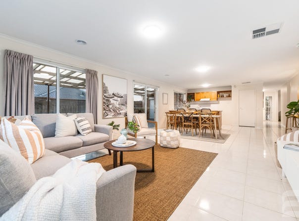 12 Playfield Grove, Mornington, Vic 3931