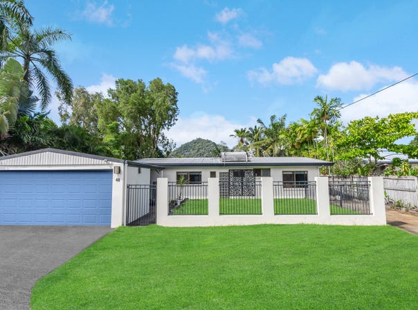 48 Periwinkle Avenue, Trinity Beach, Qld 4879