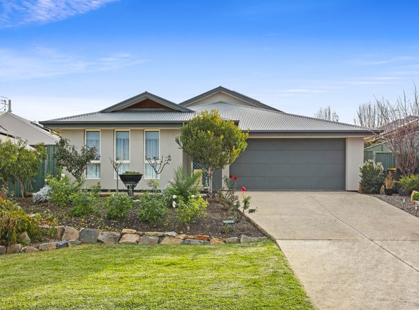 5 Scarlett Ct, Encounter Bay, SA 5211