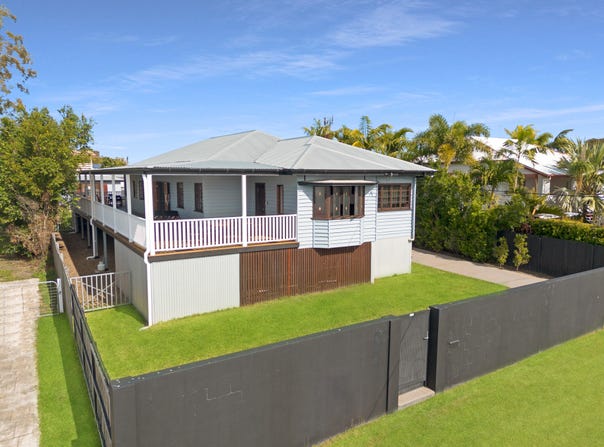 28 Dayman Street, Urangan, Qld 4655