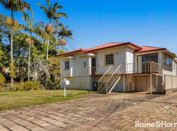 33 First Avenue, East Lismore, NSW 2480