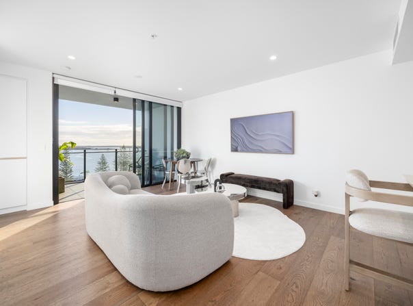 1092/163-167 Marine Parade, Southport, Qld 4215