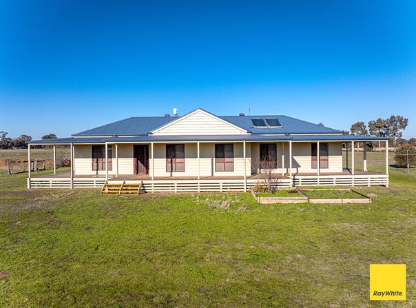 400 Pethericks Road, Goornong, Vic 3557