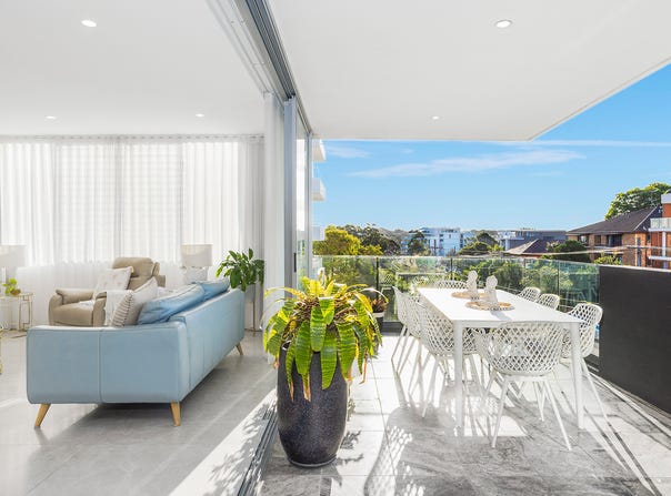 202/6 Waratah Street, Cronulla, NSW 2230