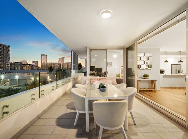 403/4 Nuvolari Place, Wentworth Point, NSW 2127