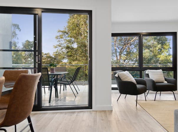 2/6 Penny Lane, Creswick, Vic 3363